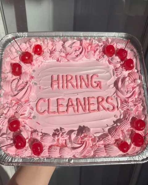 Homeaglow static image ad: Homeaglow makes it easy to find cleaning gigs in your area. Get started today!
