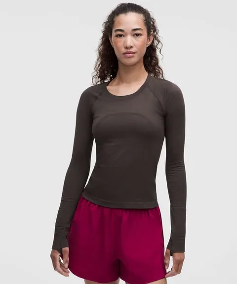 lululemon static image ad: Give yourself a head start to the holiday season. Find gifts before December.