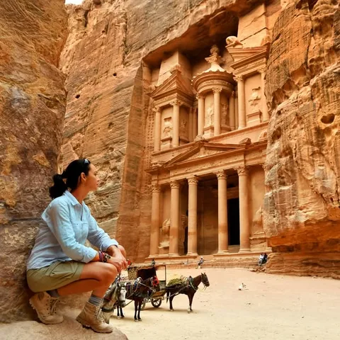 Gate 1 Travel static image ad: Book any walking tour with Gate 1 using code FBRTWL500 to save $500